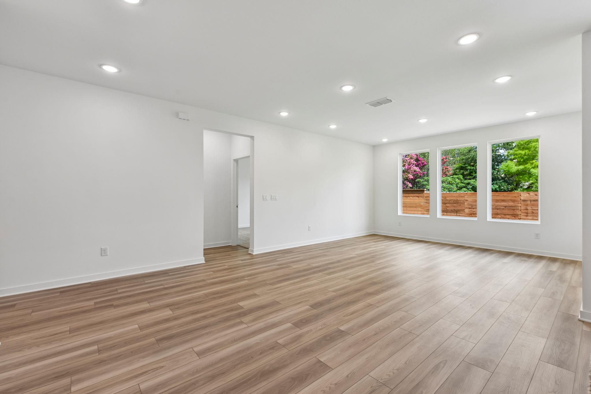 310  Romans Rd, photo 7