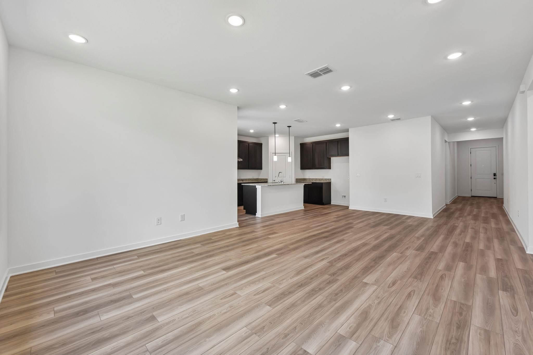 310  Romans Rd, photo 8