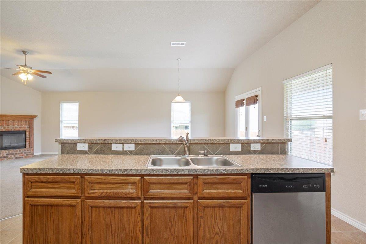 2709  Alamocitos Creek Dr, photo 11