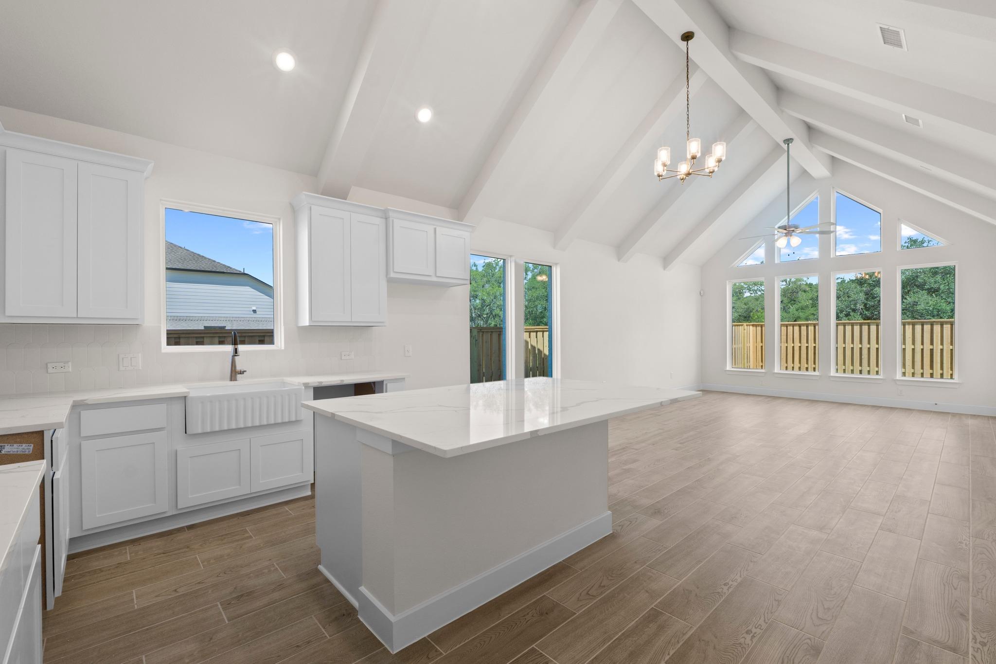 517  Buckaroo Dr, photo 4