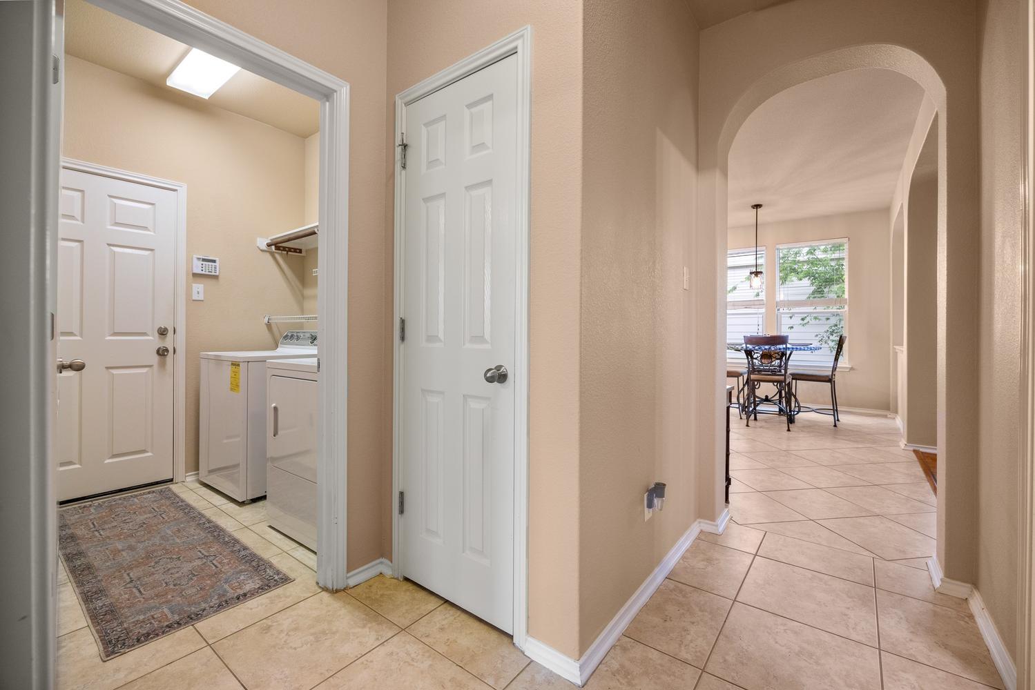 208  Birch Dr, photo 11