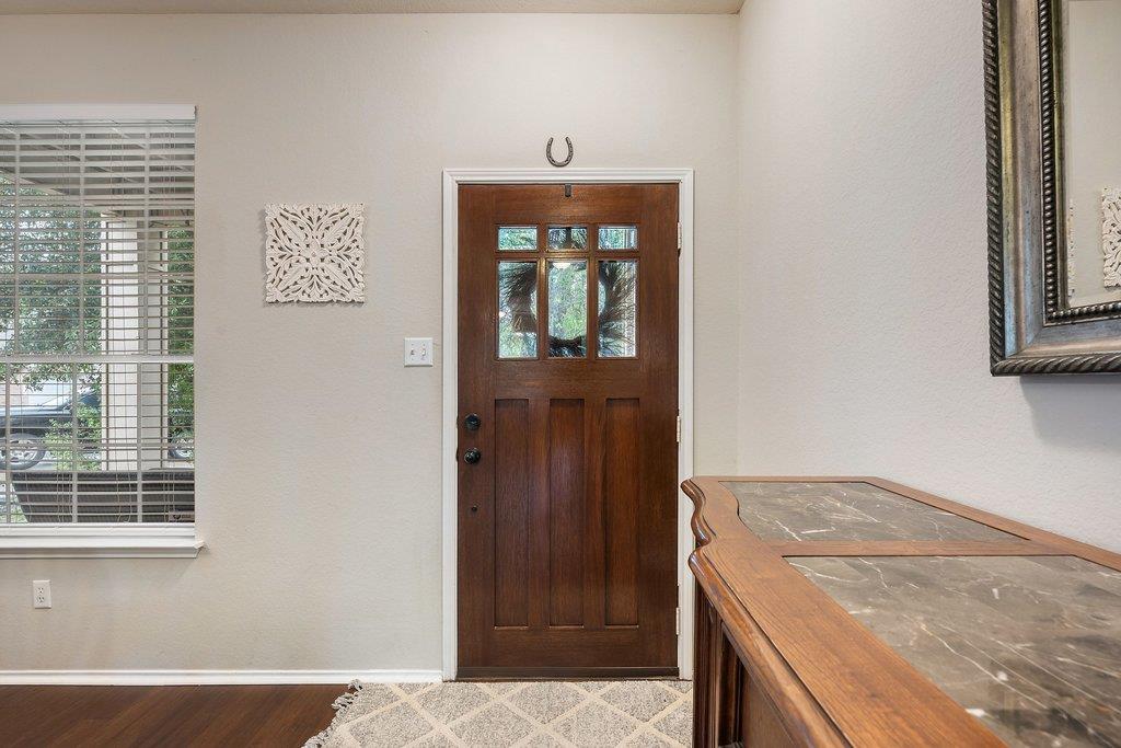 140  Wolfberry Path, photo 3