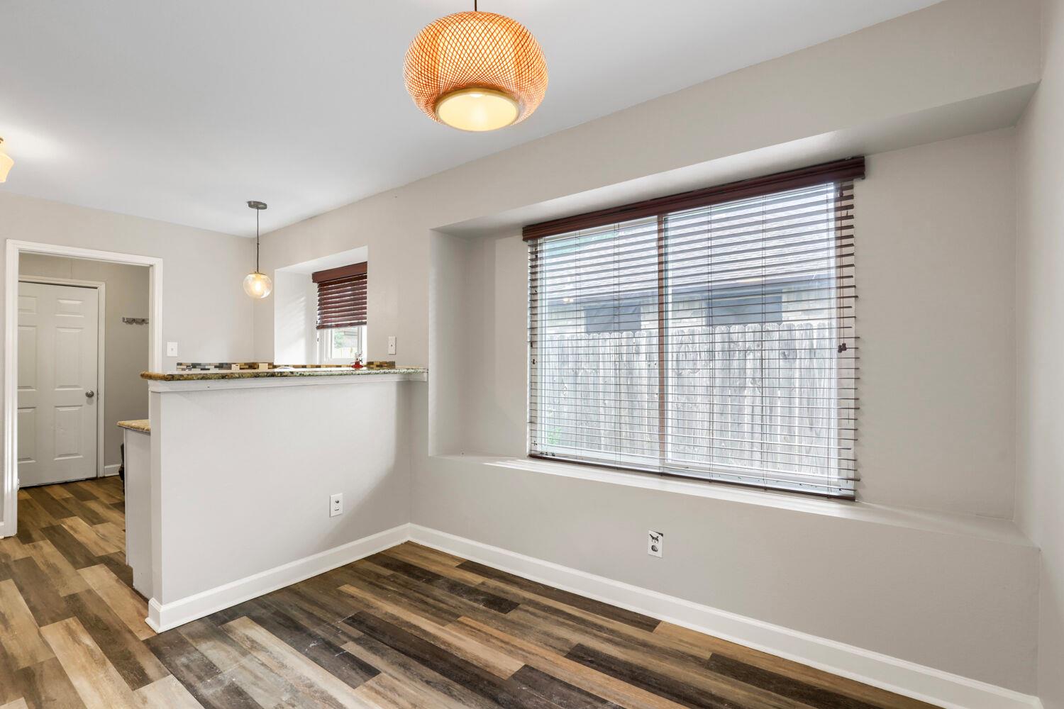 409  Kathleen Ln, photo 8