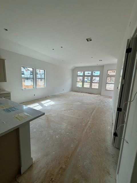 619  Breeze Hollow Ln, photo 3
