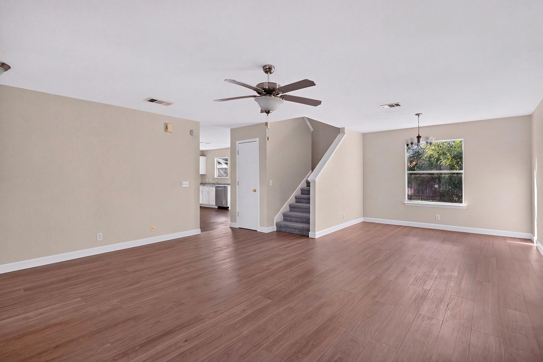 172  Discovery None, photo 5