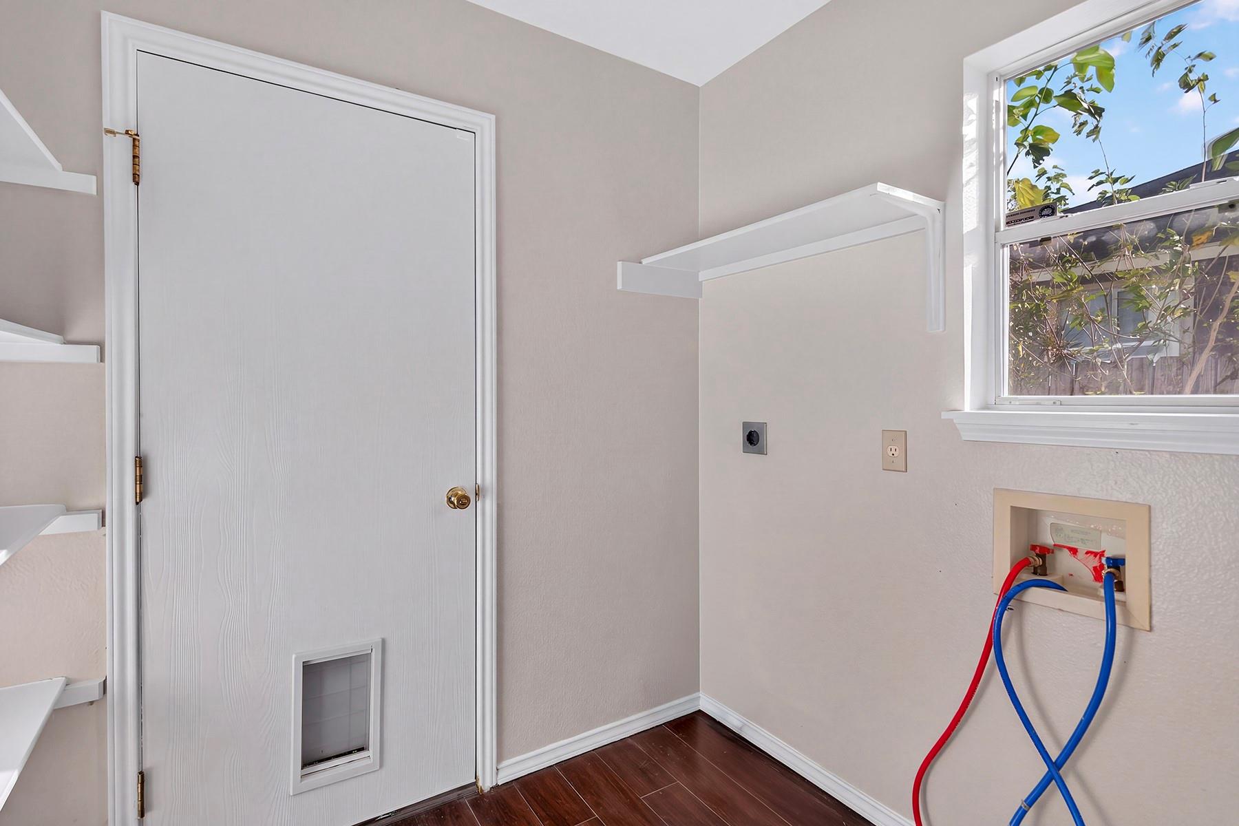 172  Discovery None, photo 10