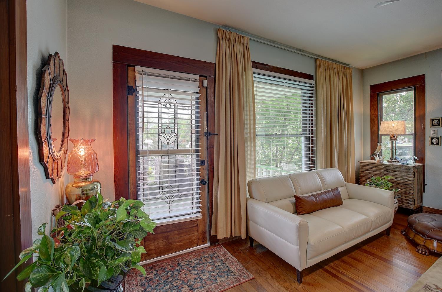 1903 S Austin Ave, photo 12