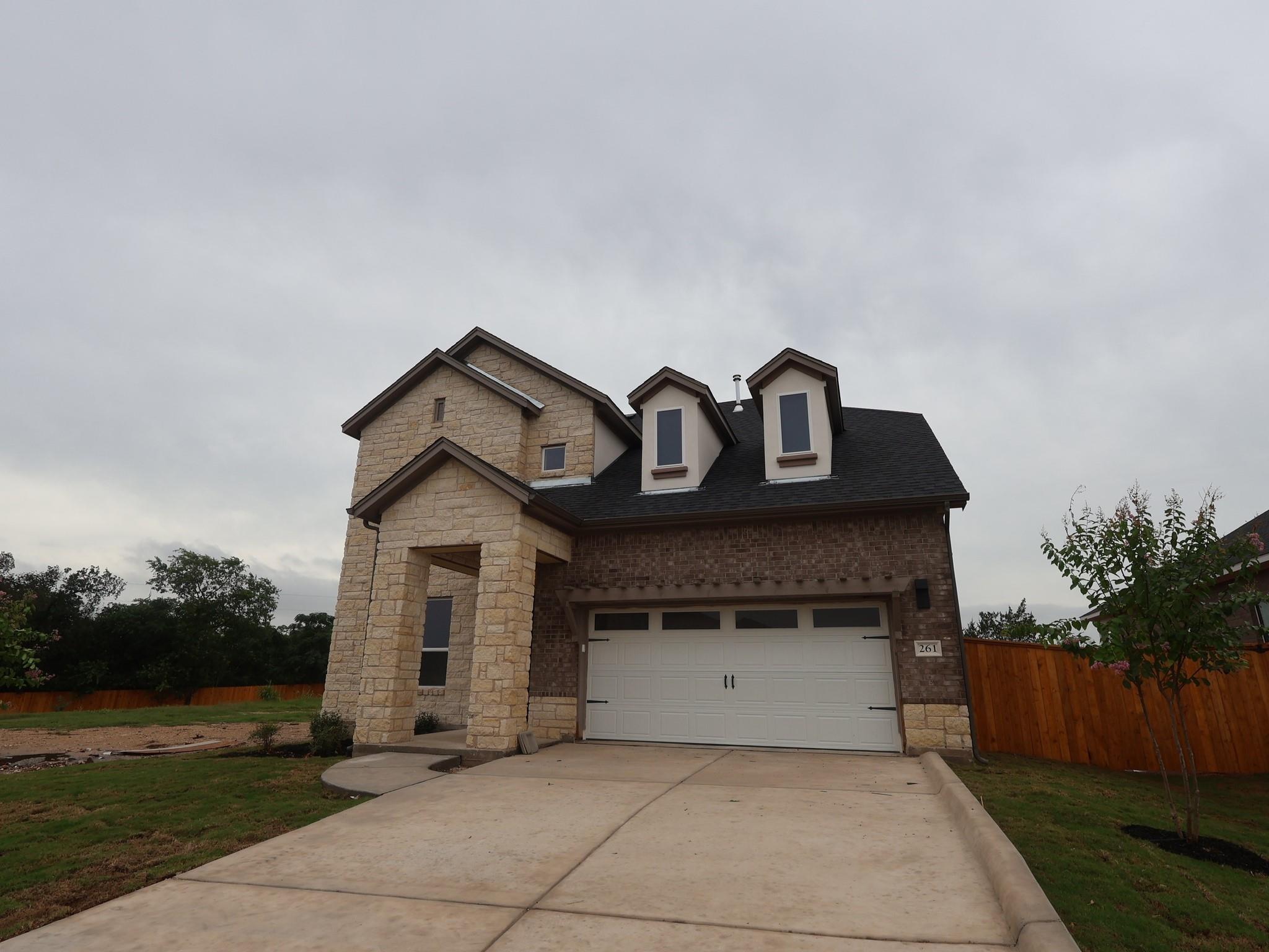 261  Callahan Loop, photo 3