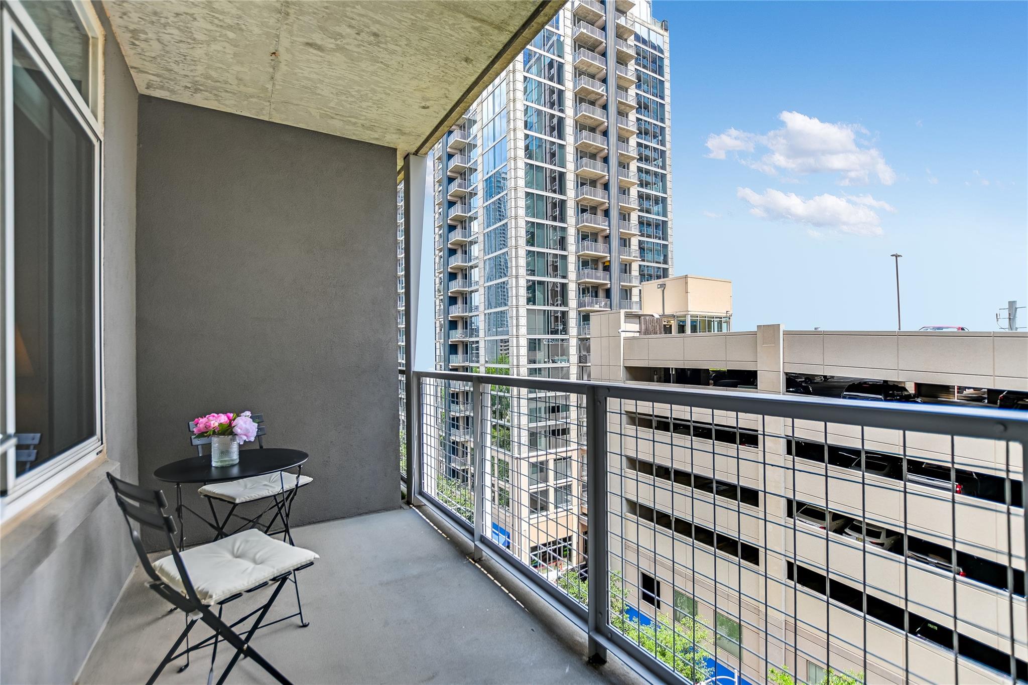 54  Rainey St  #811, photo 11