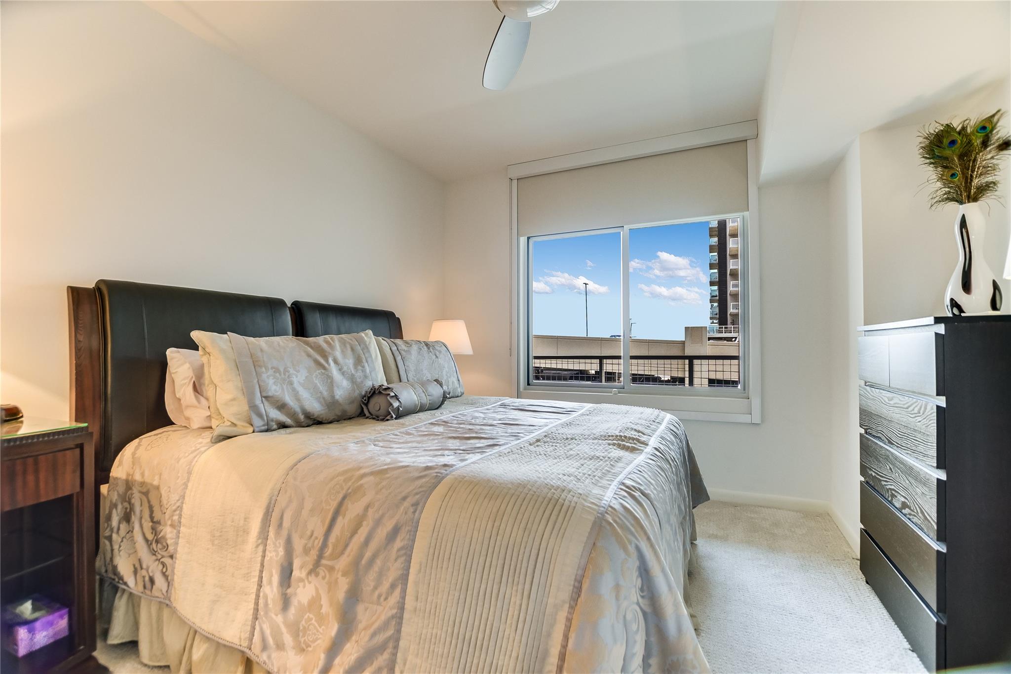 54  Rainey St  #811, photo 9