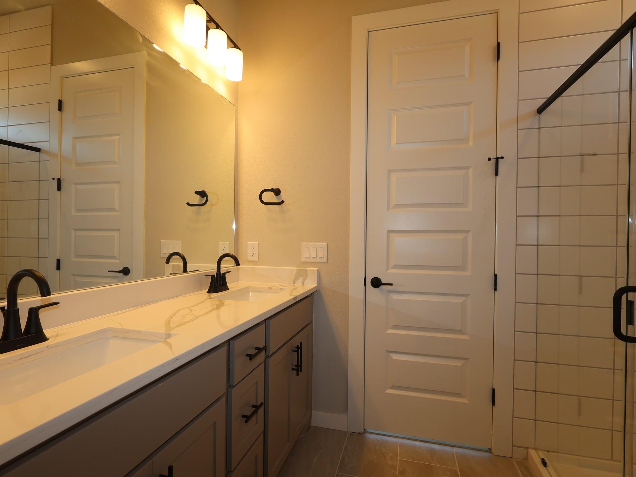 275  Callahan Loop, photo 12