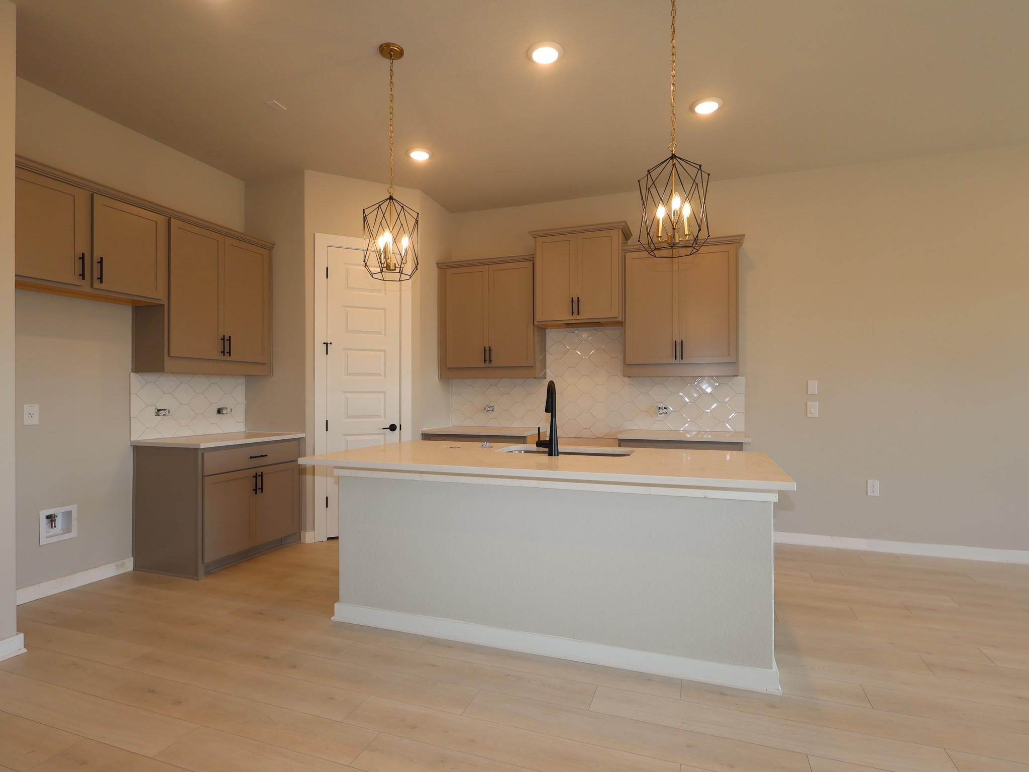 275  Callahan Loop, photo 6