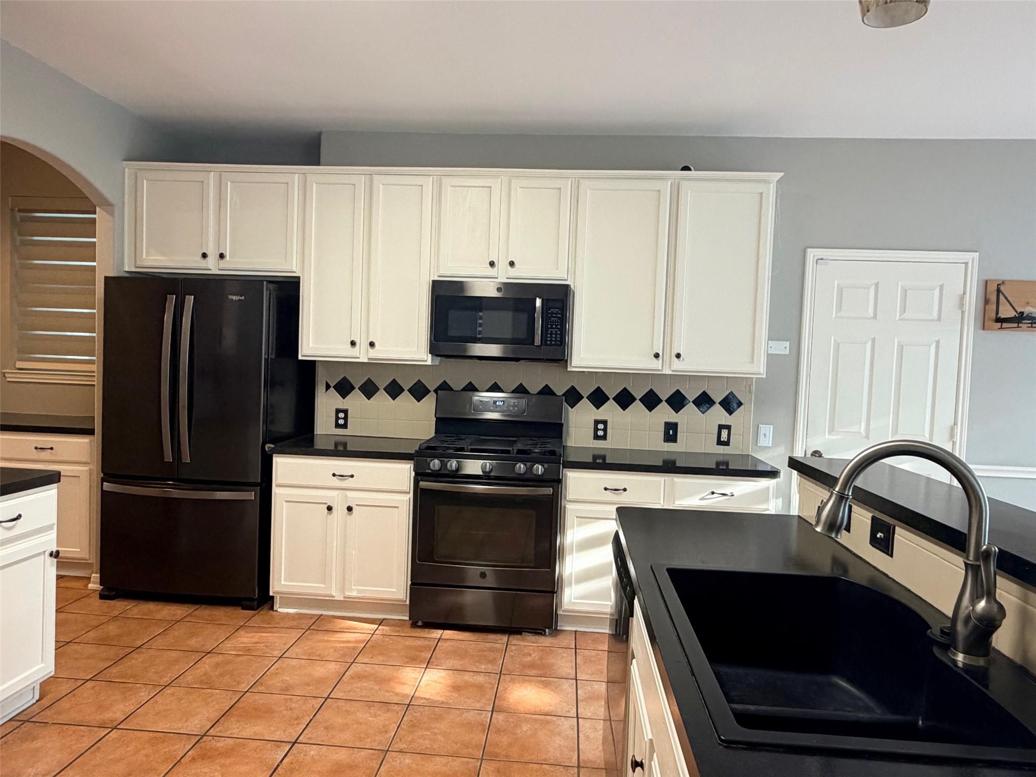 801  Cashew Ln, photo 11