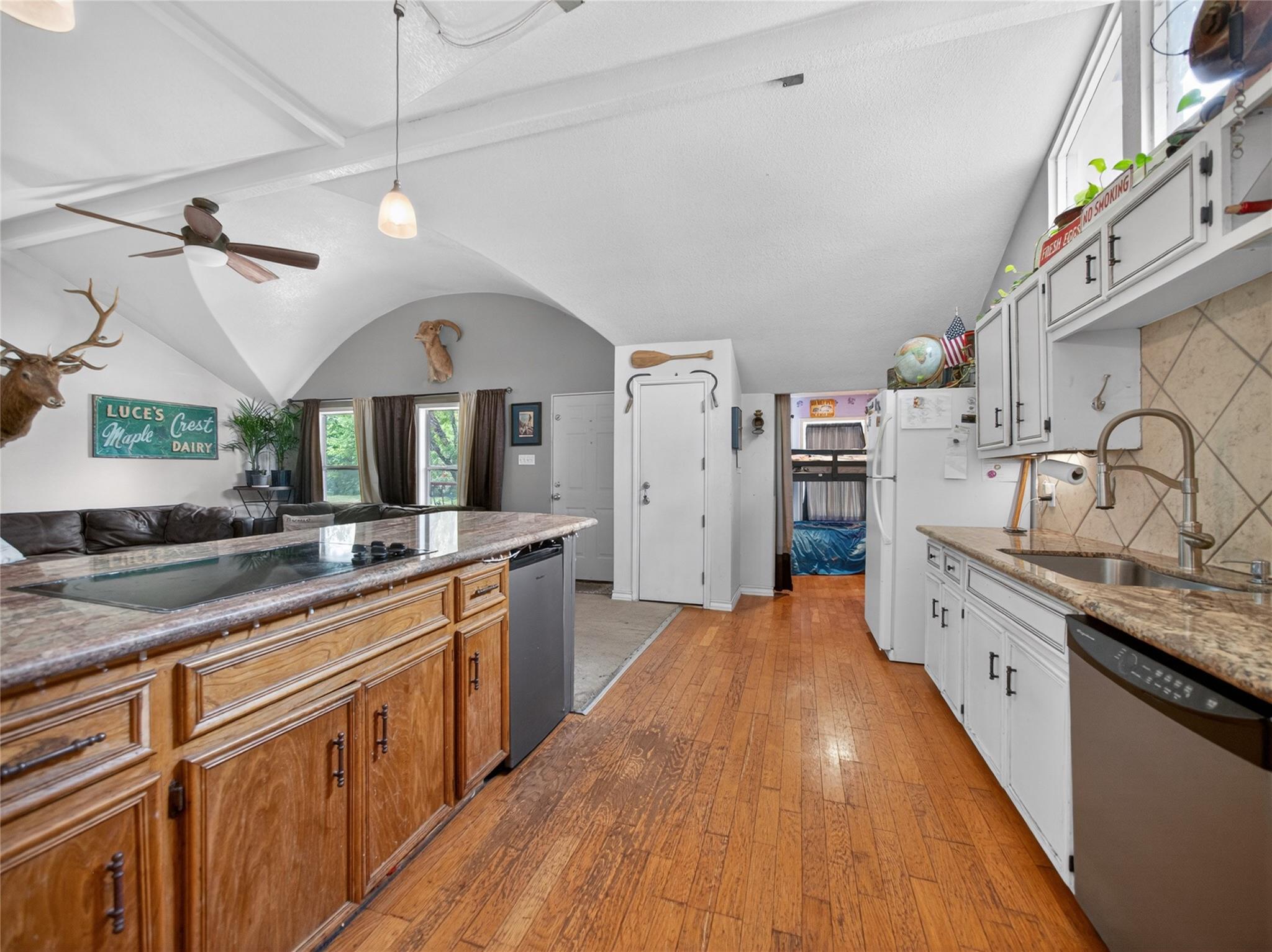 24203  Fulkes Rd, photo 9