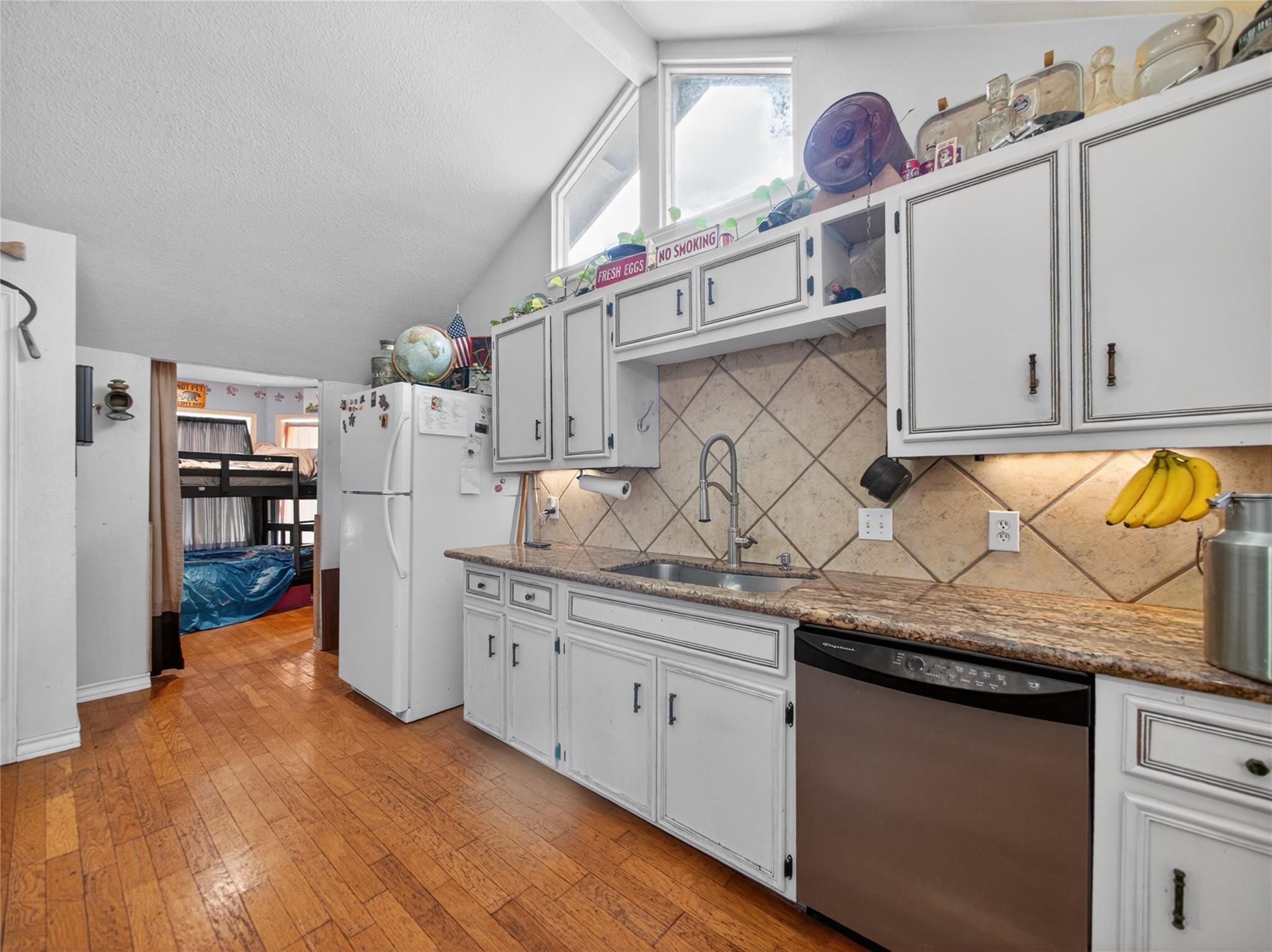 24203  Fulkes Rd, photo 10