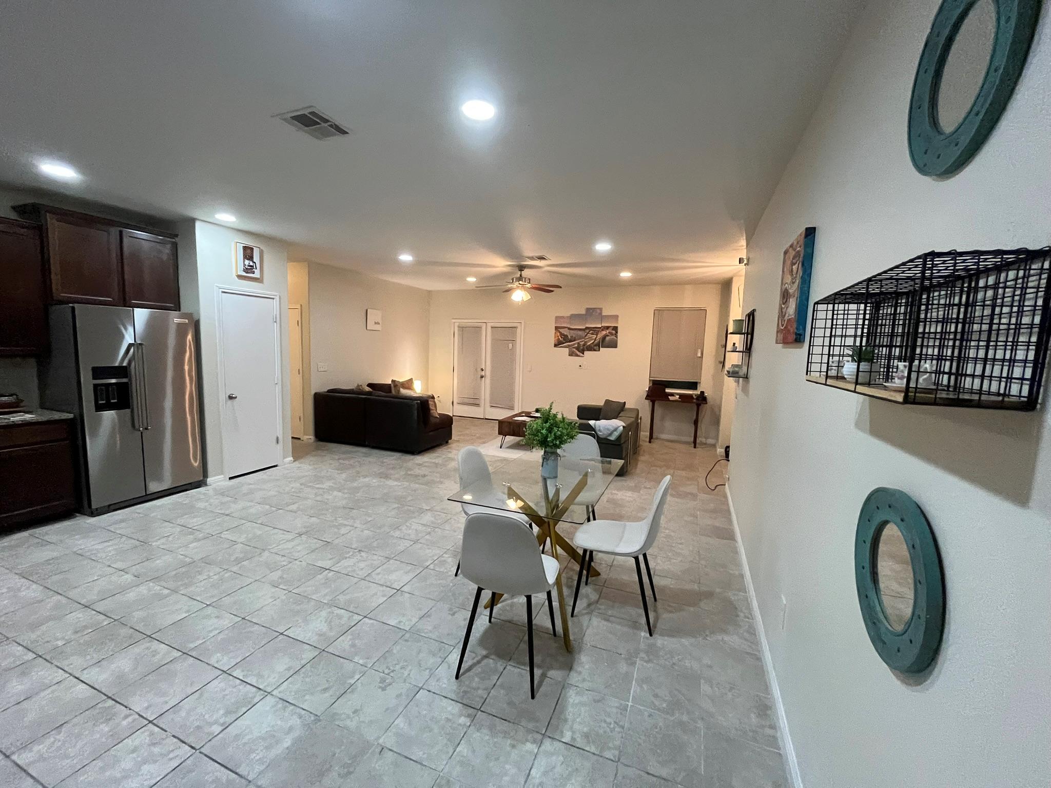 587  Twisted Oaks Ln, photo 12