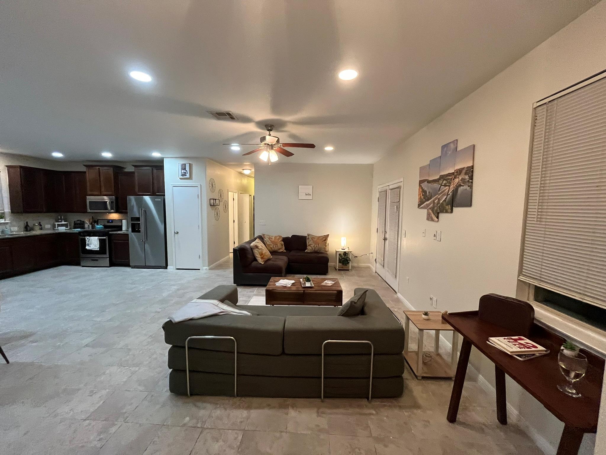 587  Twisted Oaks Ln, photo 7
