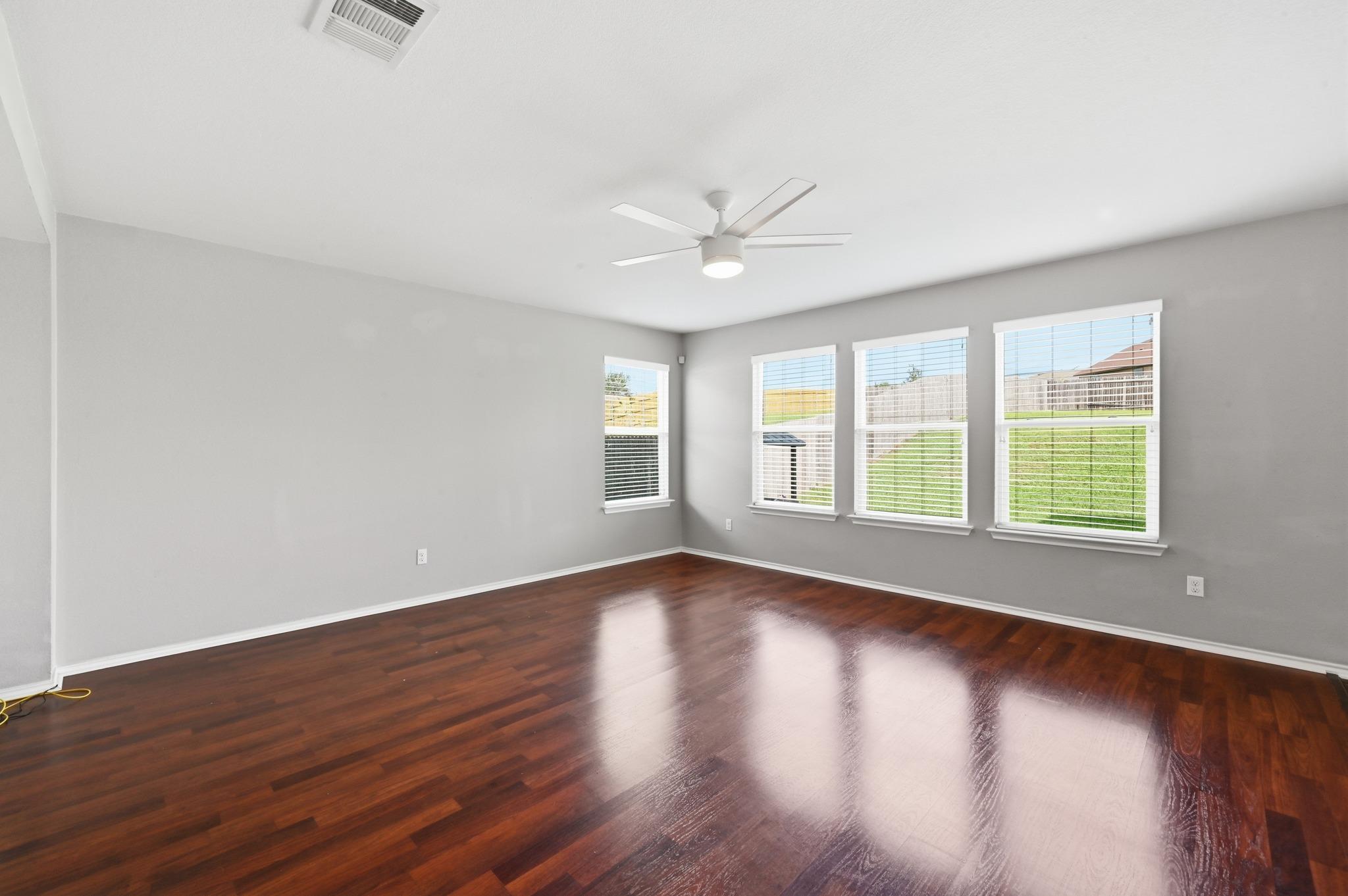 181  Cushman Dr, photo 8