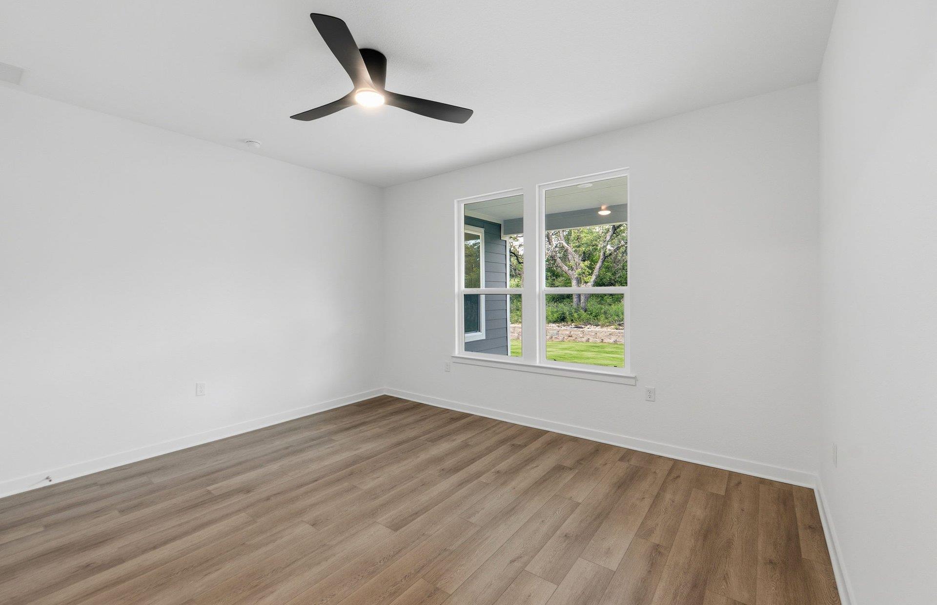 1002  Martingale St, photo 8