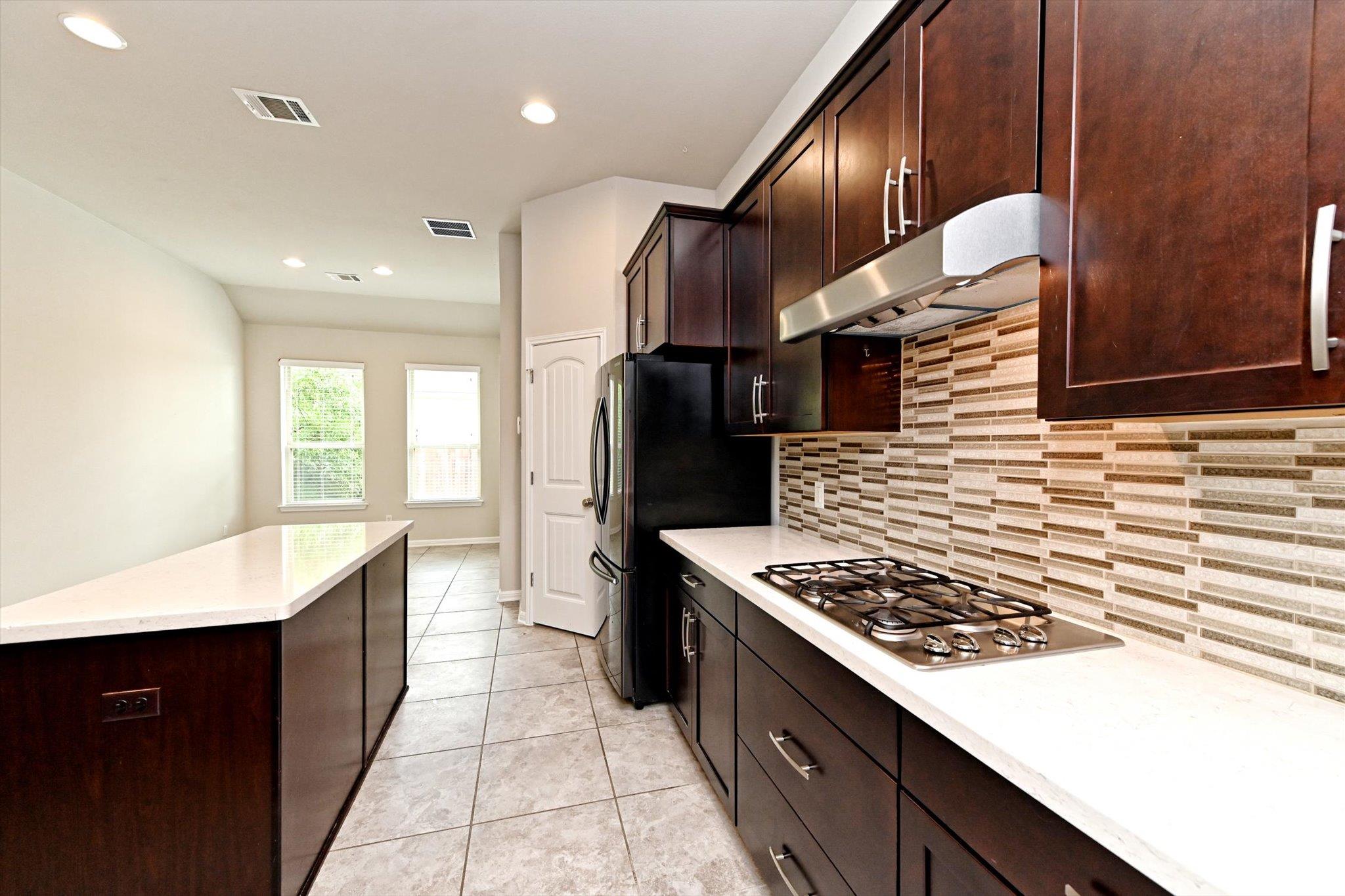 105  Summer Park Bnd, photo 11