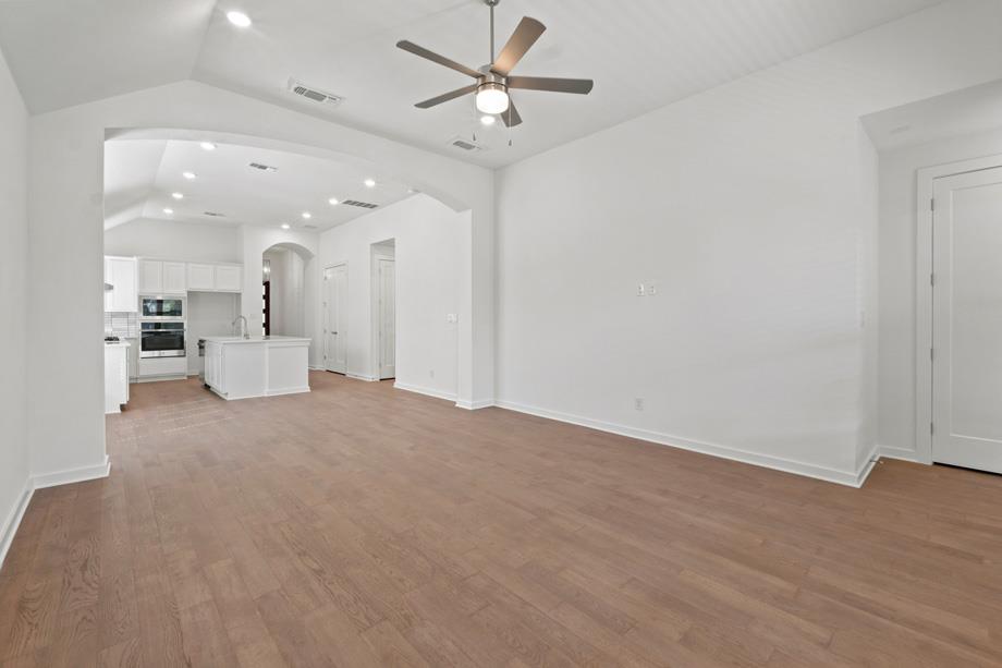 125  Three Oaks Ln, photo 8
