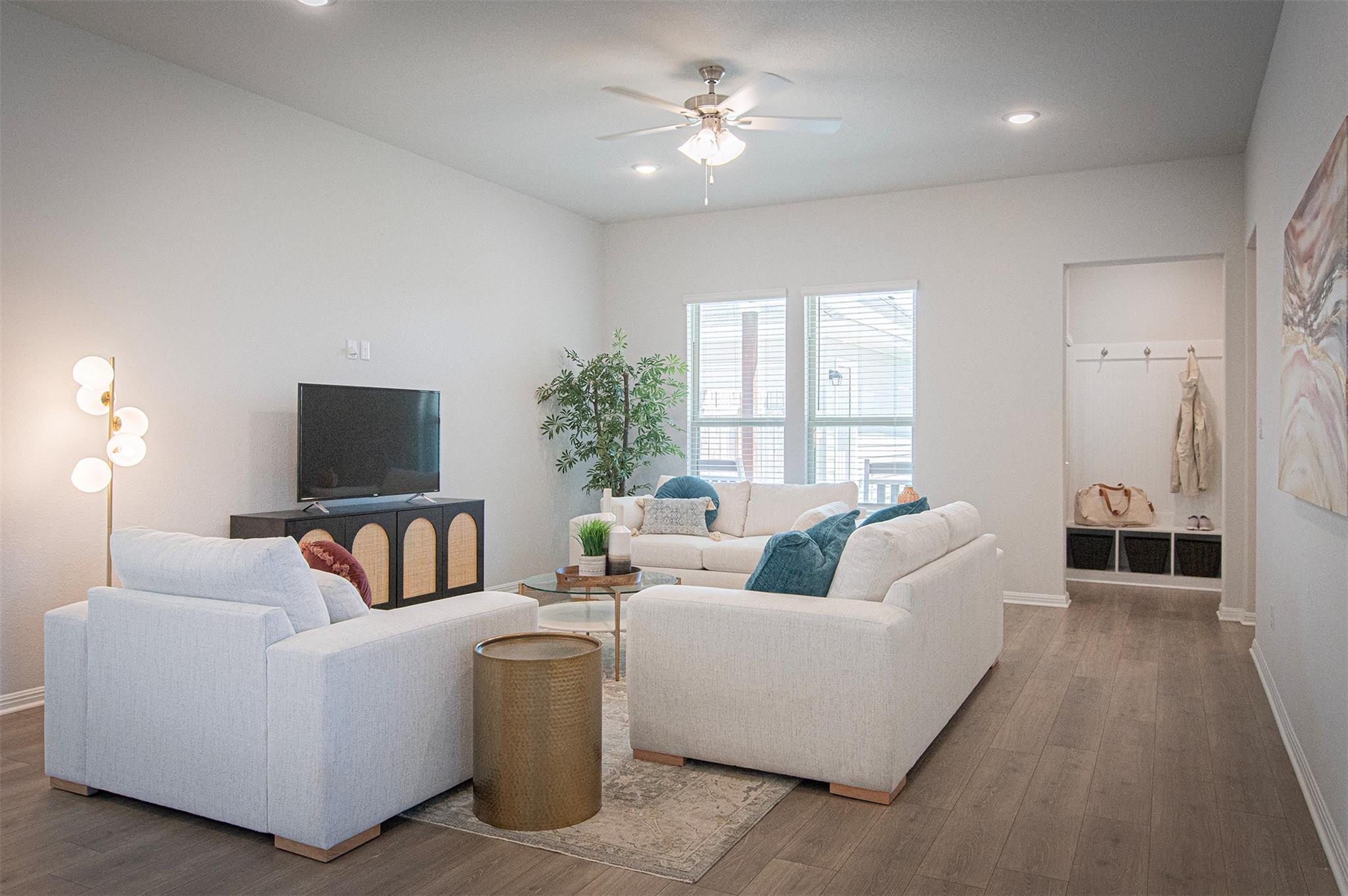 249  Treadwell Ln, photo 4