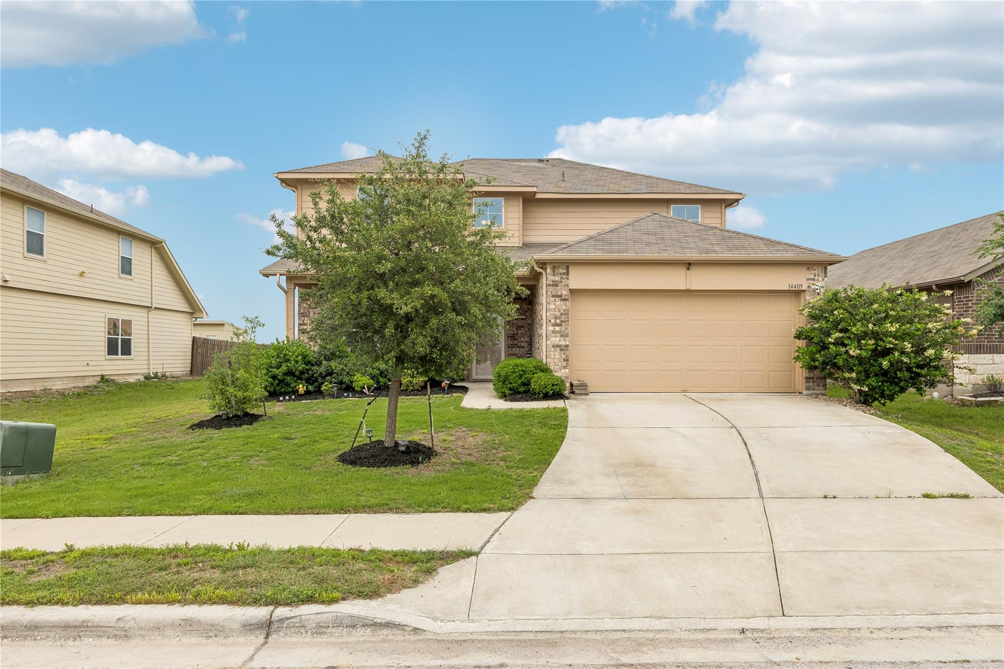 14409  Estuary Rd, photo 3