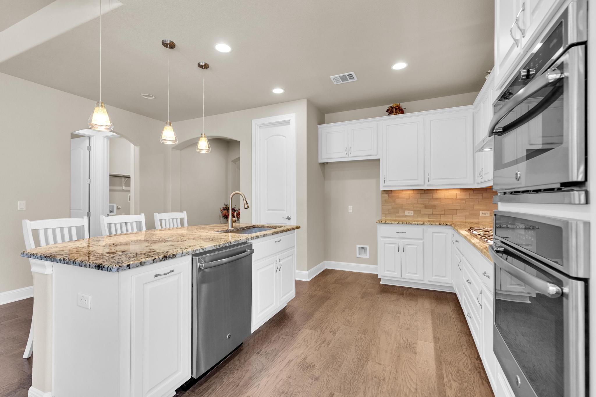 11904  Viscaya Way, photo 11