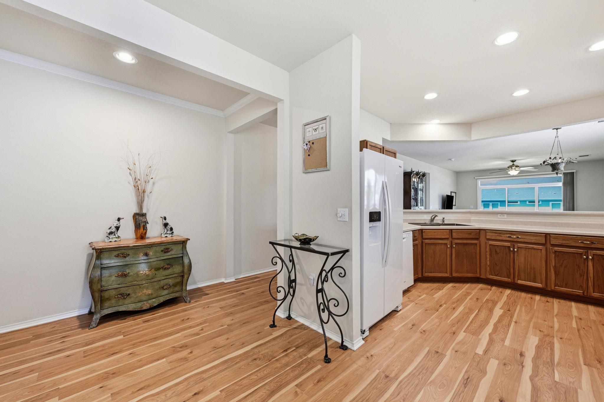 120  Bowie Cir, photo 8