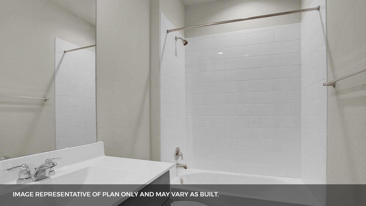 1928  LAZY ACRES St, photo 4