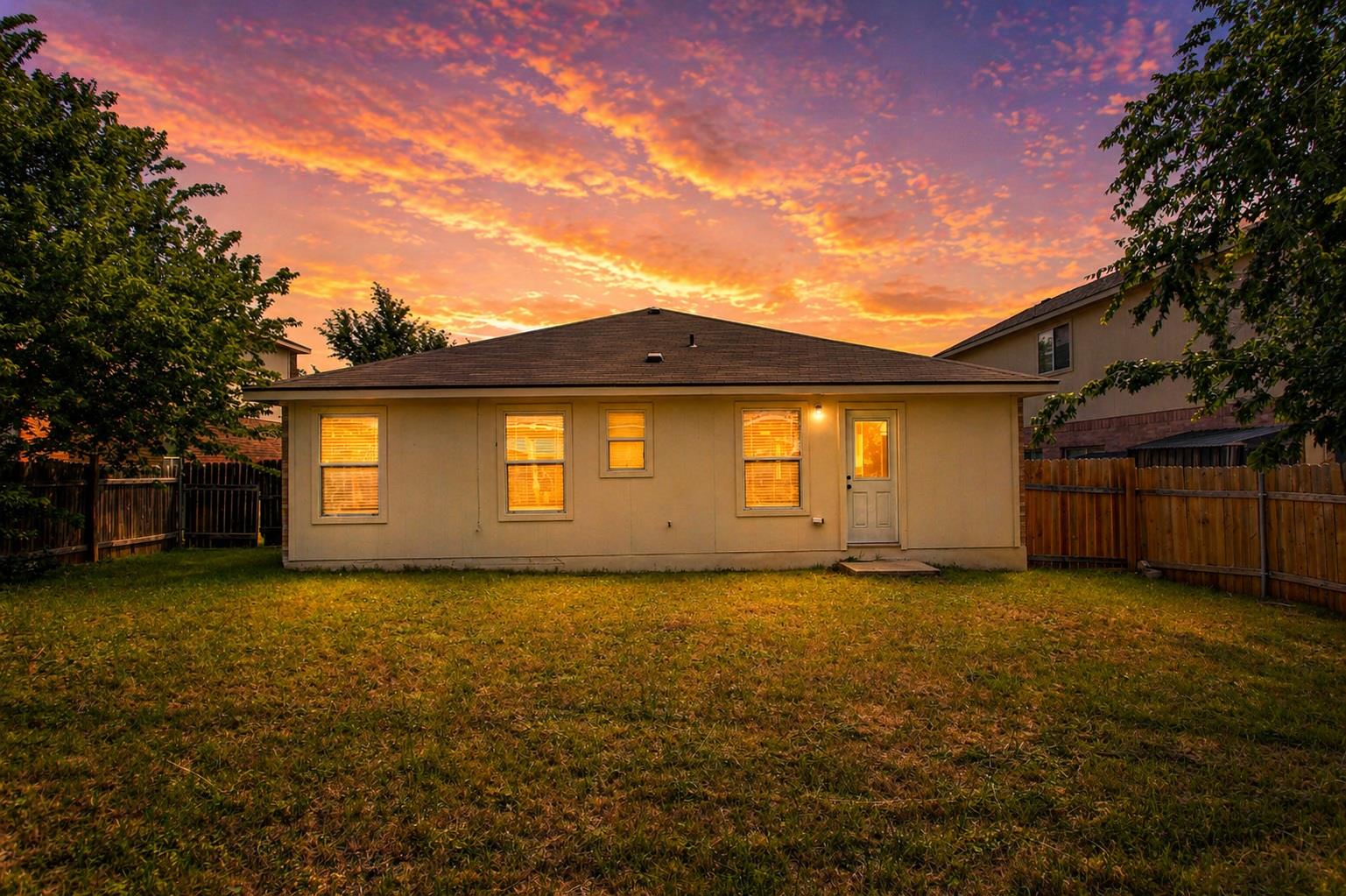 315  Northern Trl, photo 4