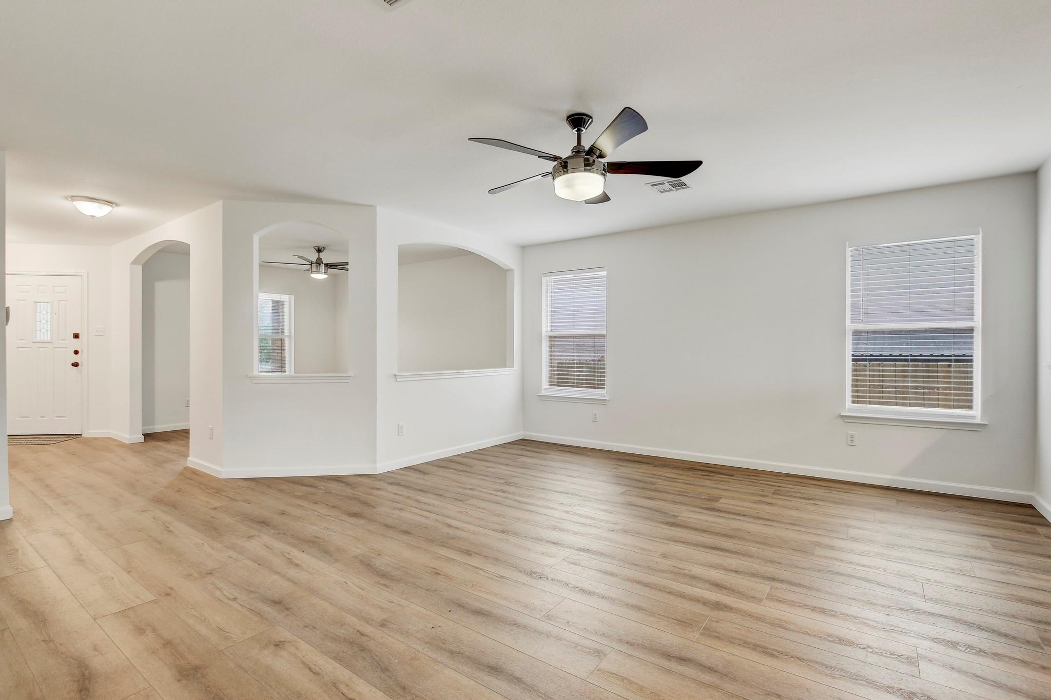 315  Northern Trl, photo 6
