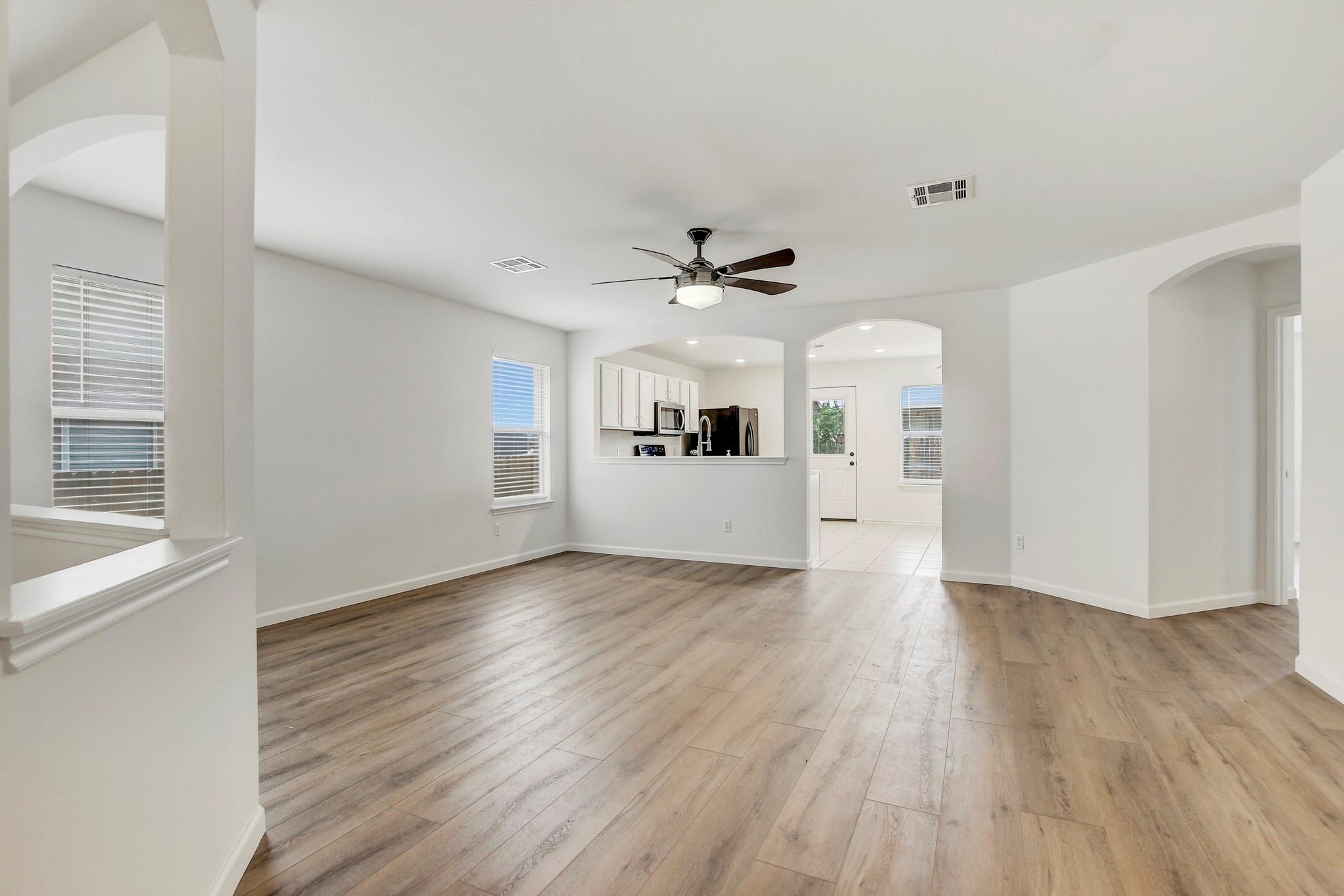 315  Northern Trl, photo 7