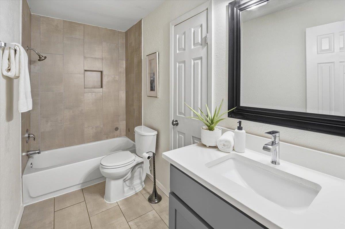 6711  West Gate Blvd  #B, photo 11