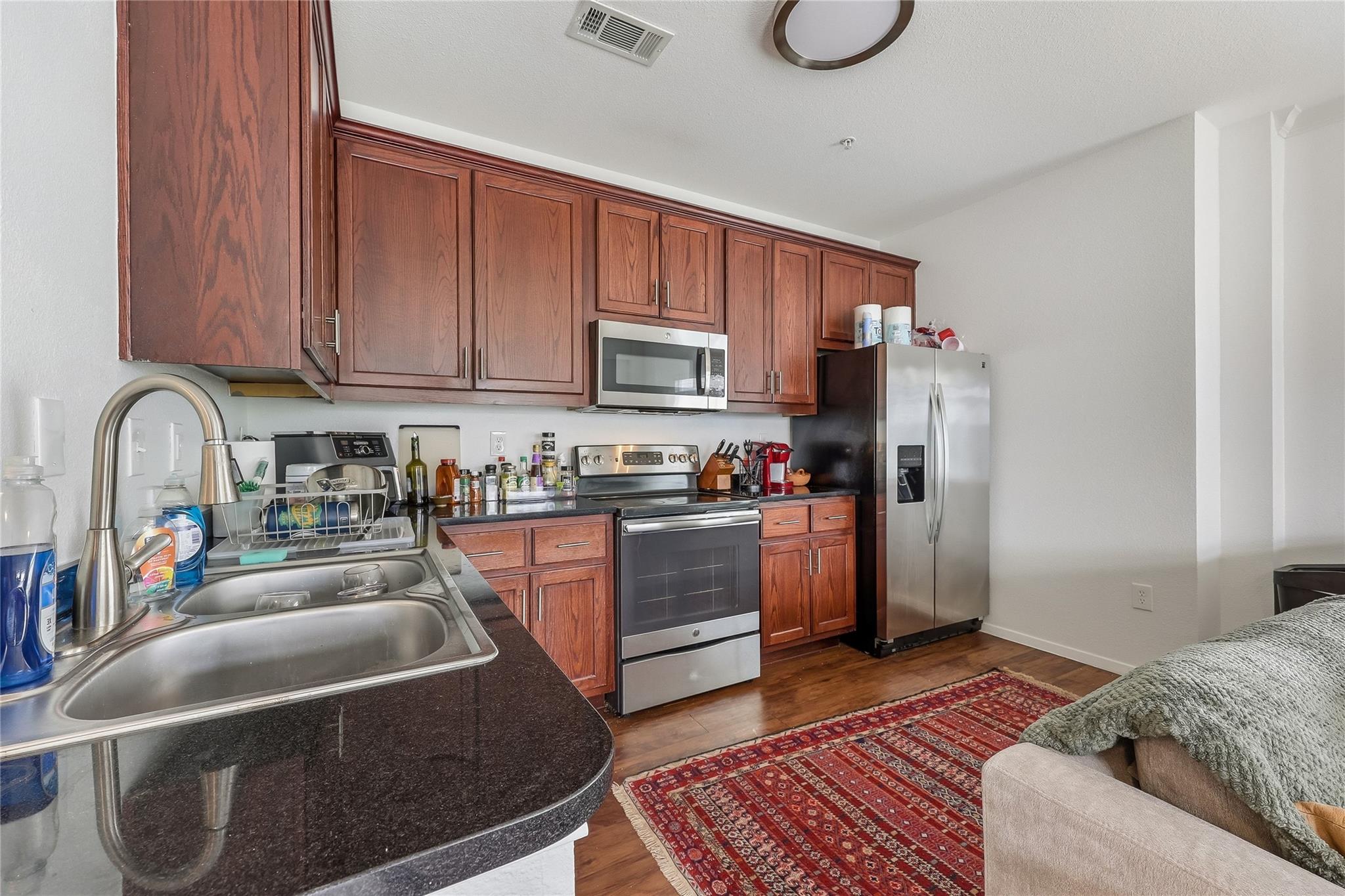 910 W 25th St  #507, photo 5