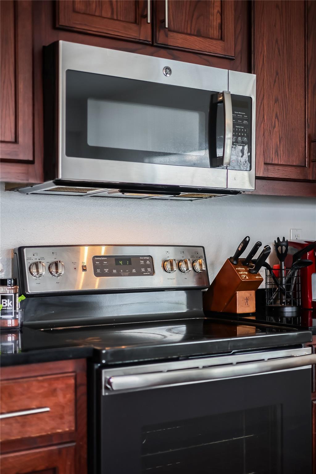 910 W 25th St  #507, photo 7