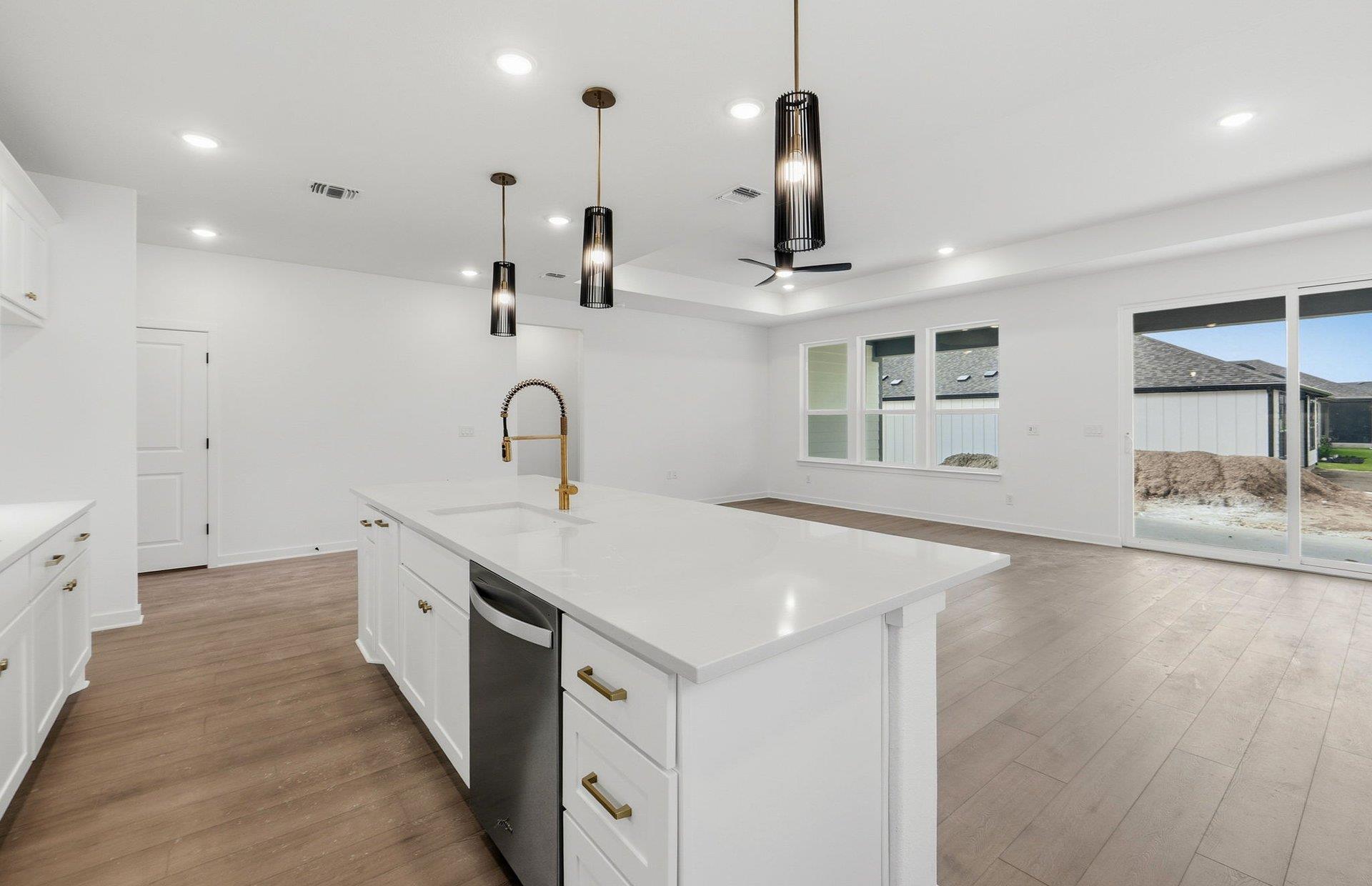 120  Centerfire Ln, photo 6