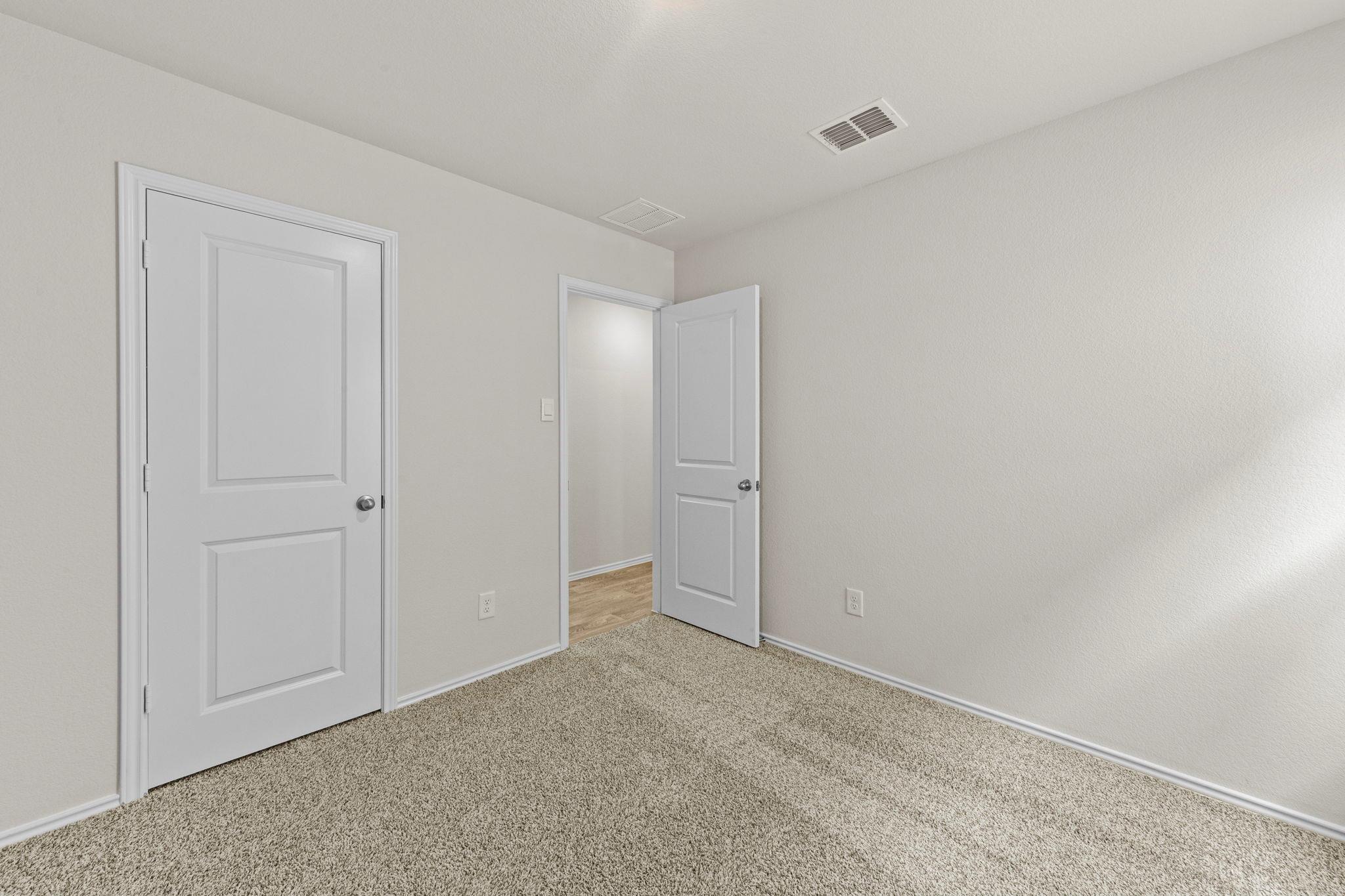 196  Surrey Oaks None, photo 12