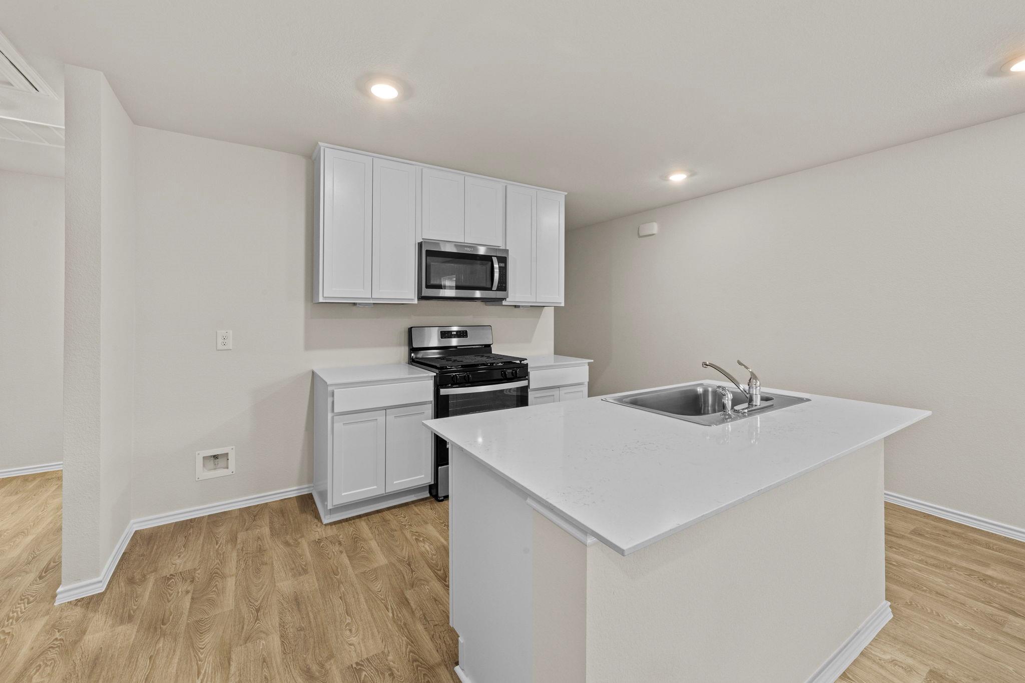 196  Surrey Oaks None, photo 7