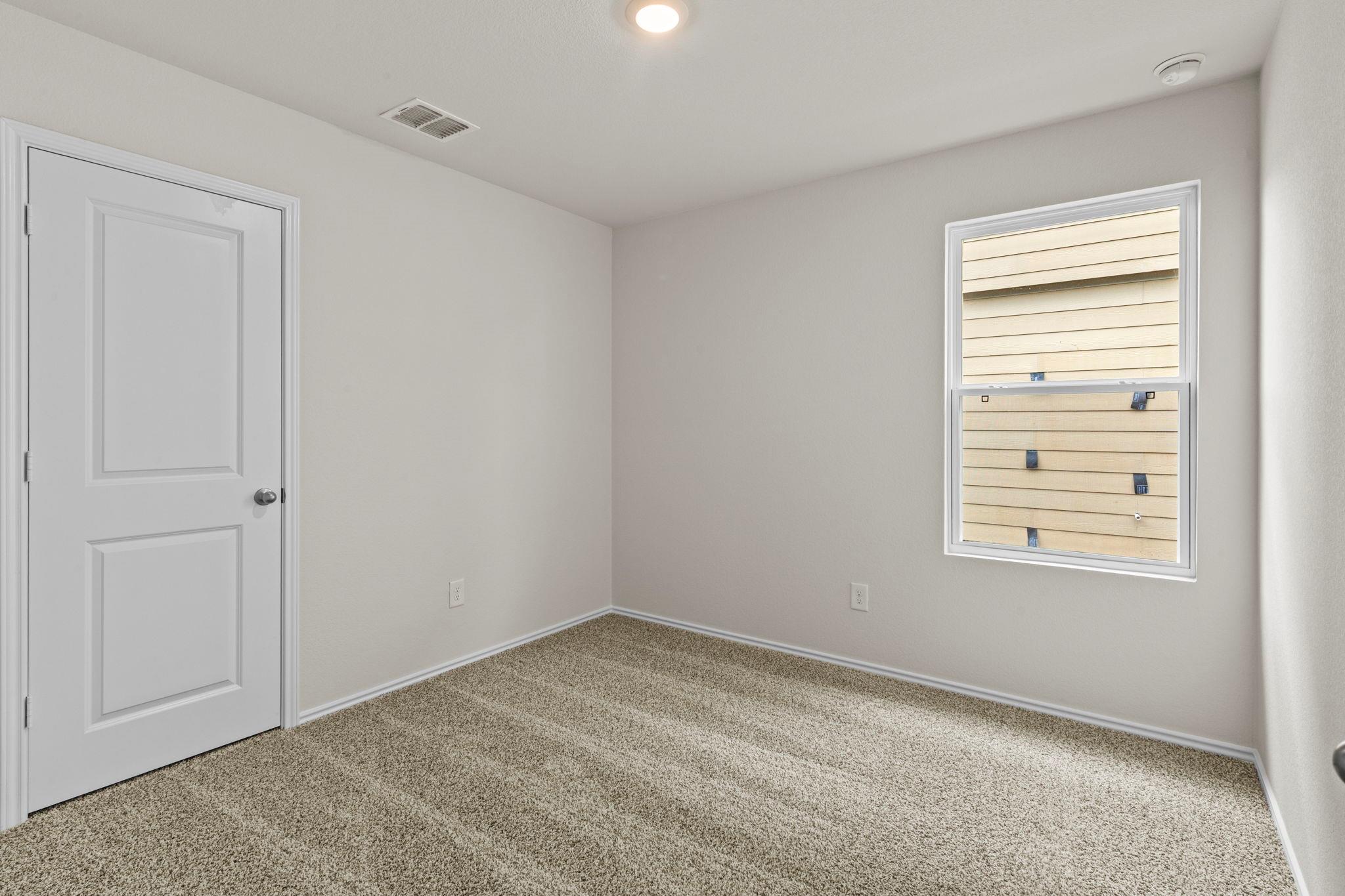 196  Surrey Oaks None, photo 10