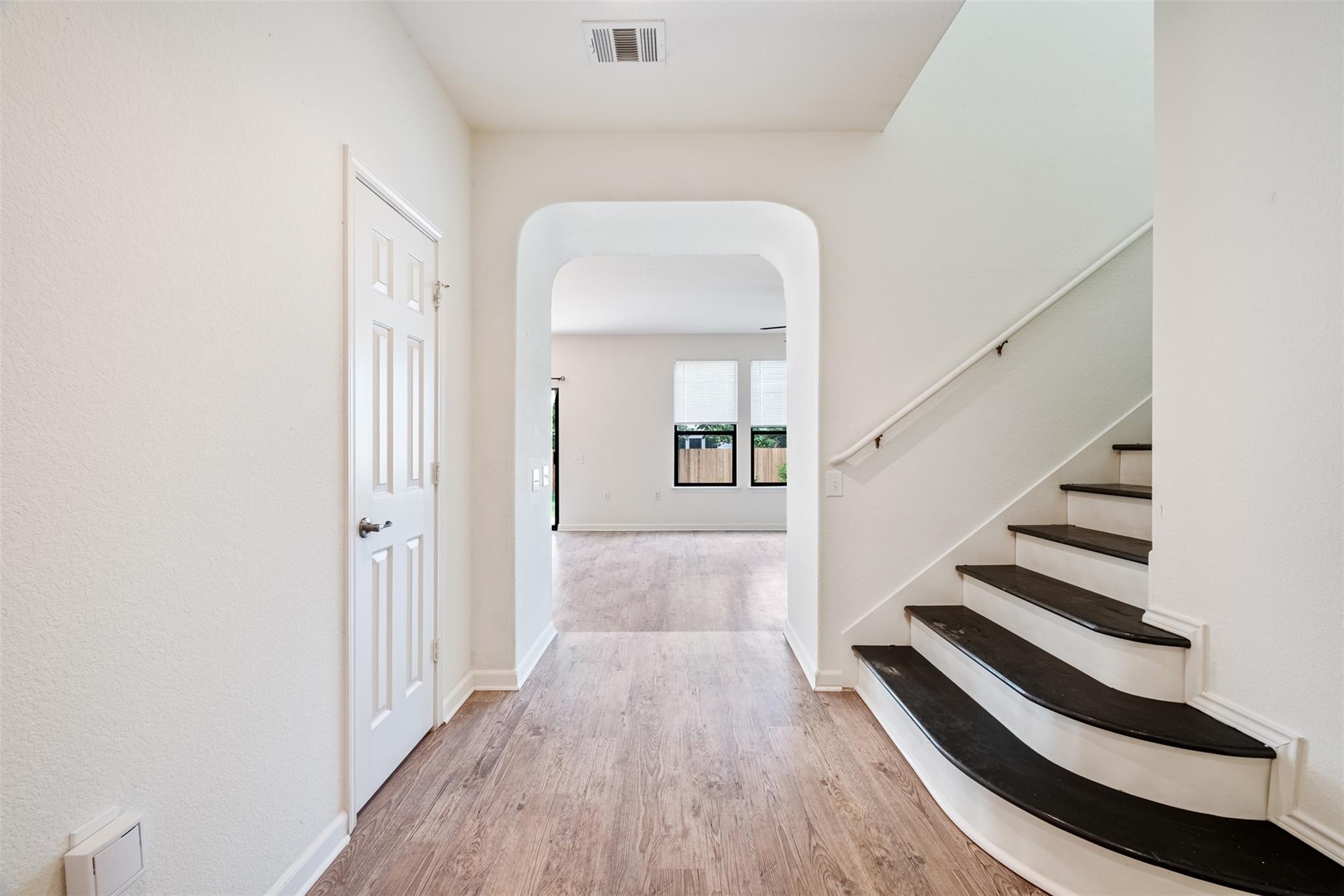 9109  Ipswich Bay Dr, photo 4