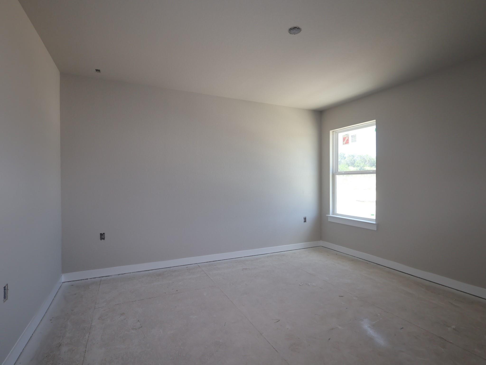 635  Clarissa St, photo 10