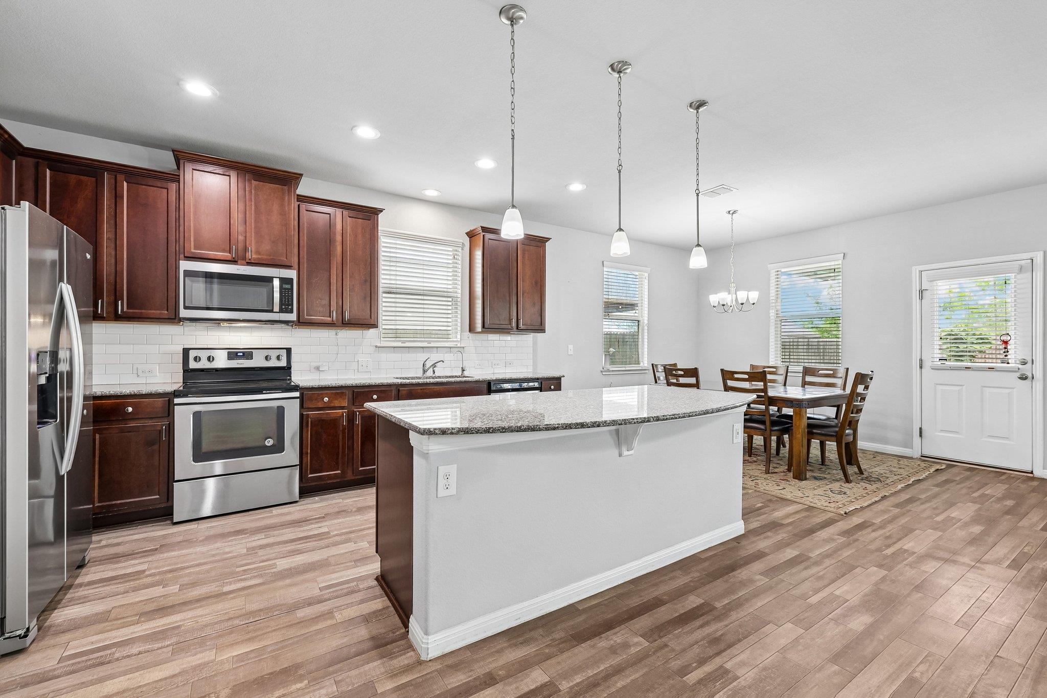 387  Guemal Rd, photo 9