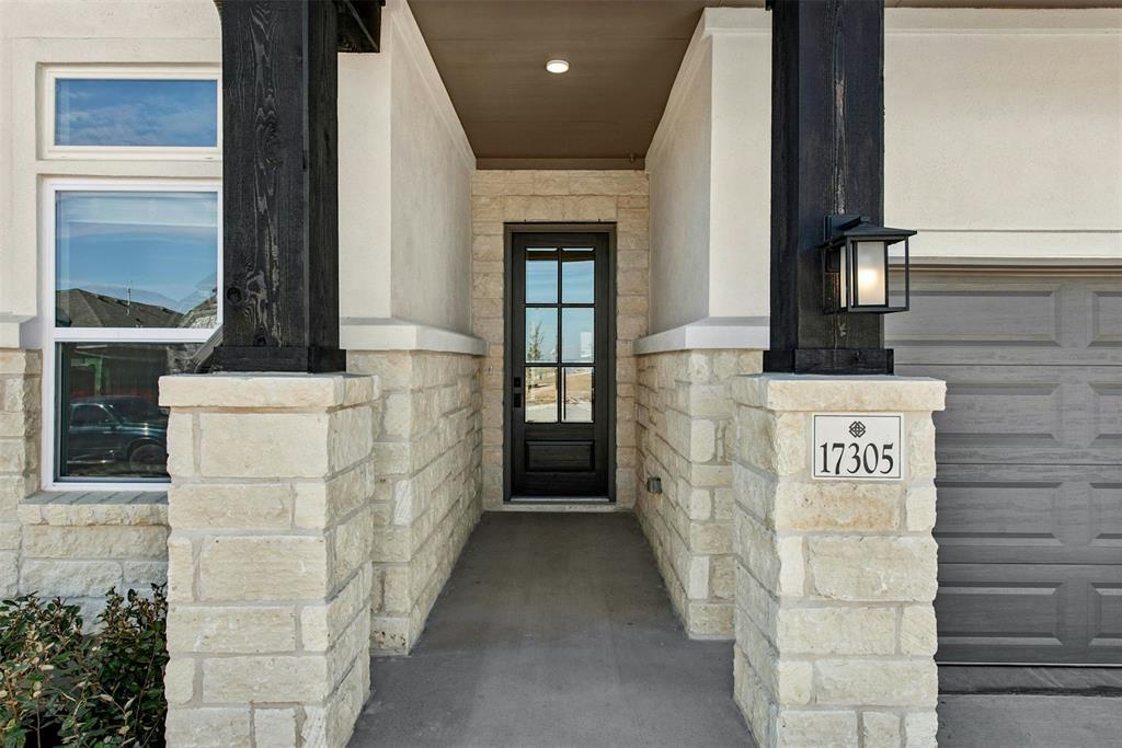 17305  Silverman Dr, photo 3