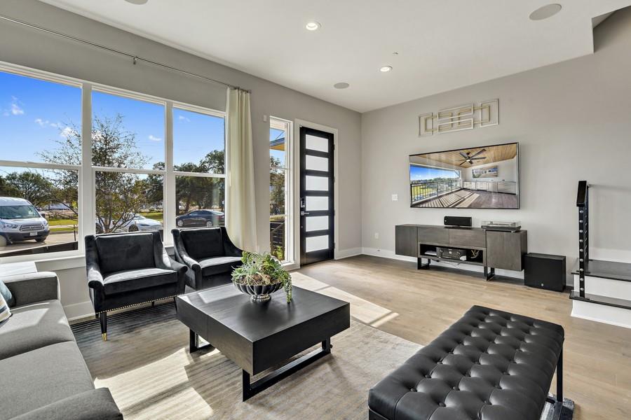 4202  Endurance Way, photo 7