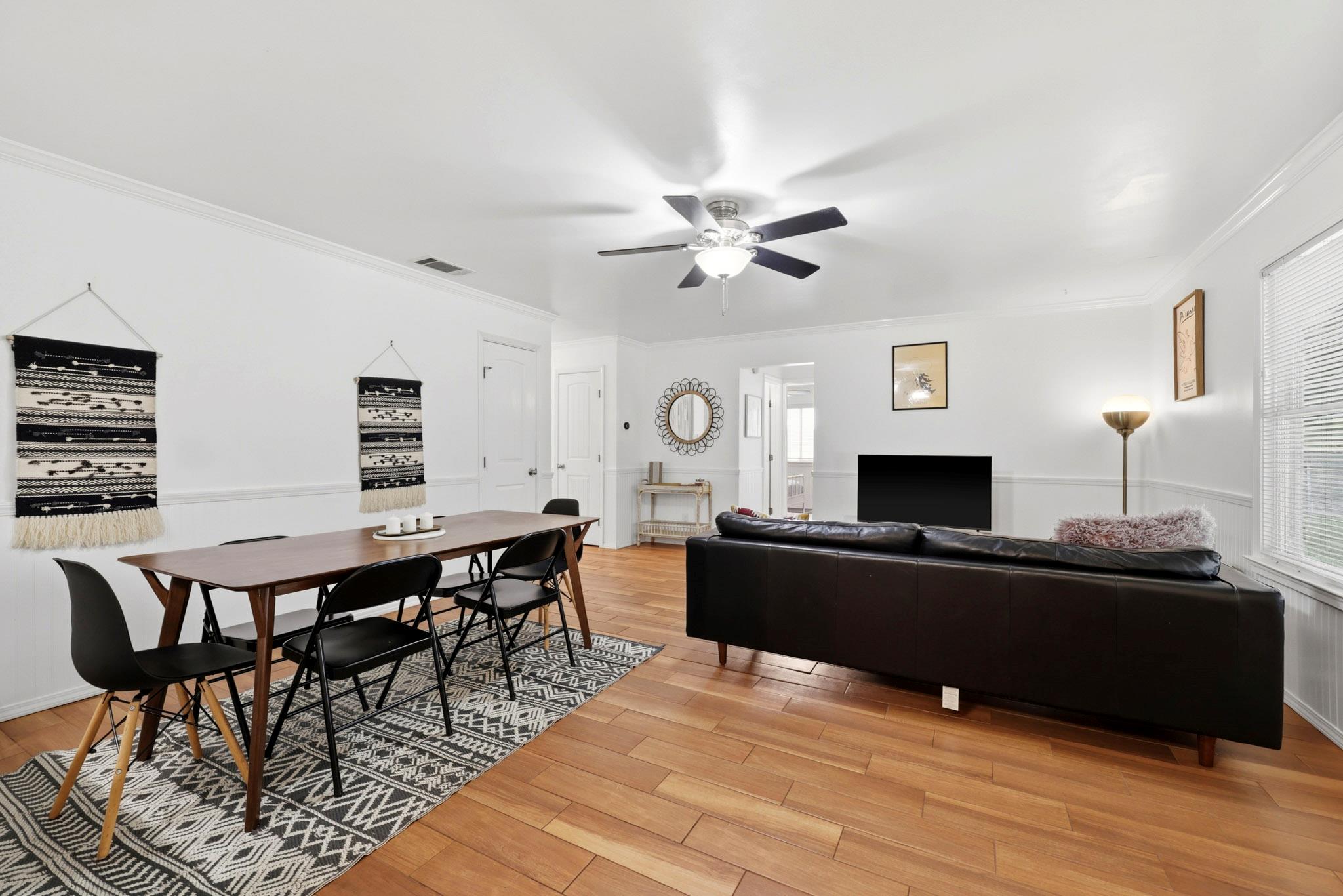 7106  Moat Cv, photo 4