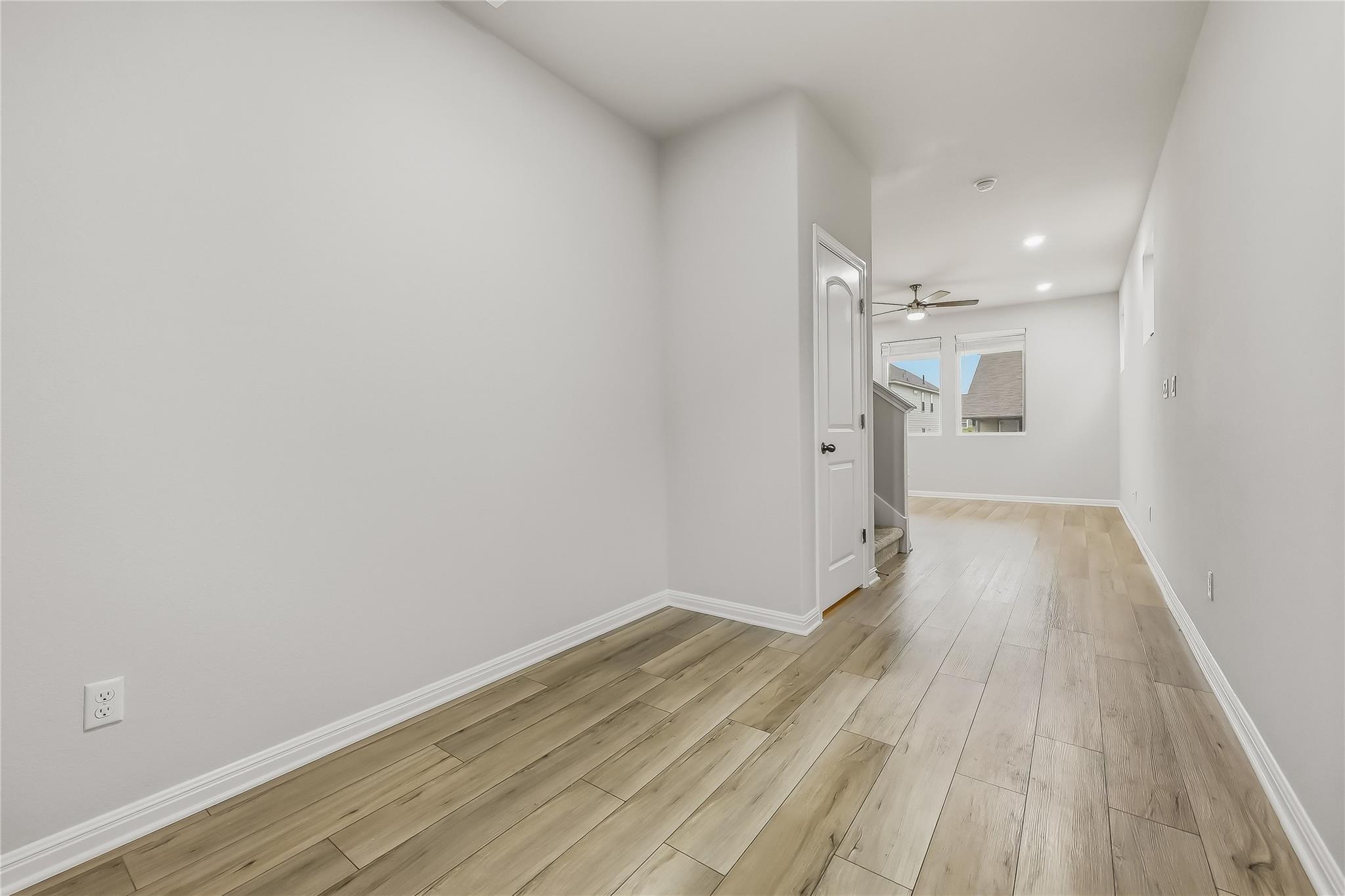 2520  Roosevelt Rd, photo 6