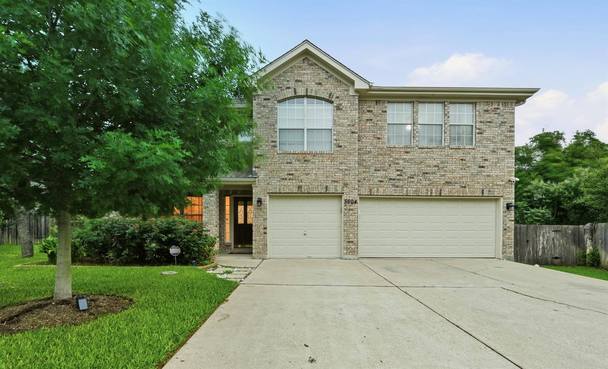5604  Beachmont Ct, photo 2