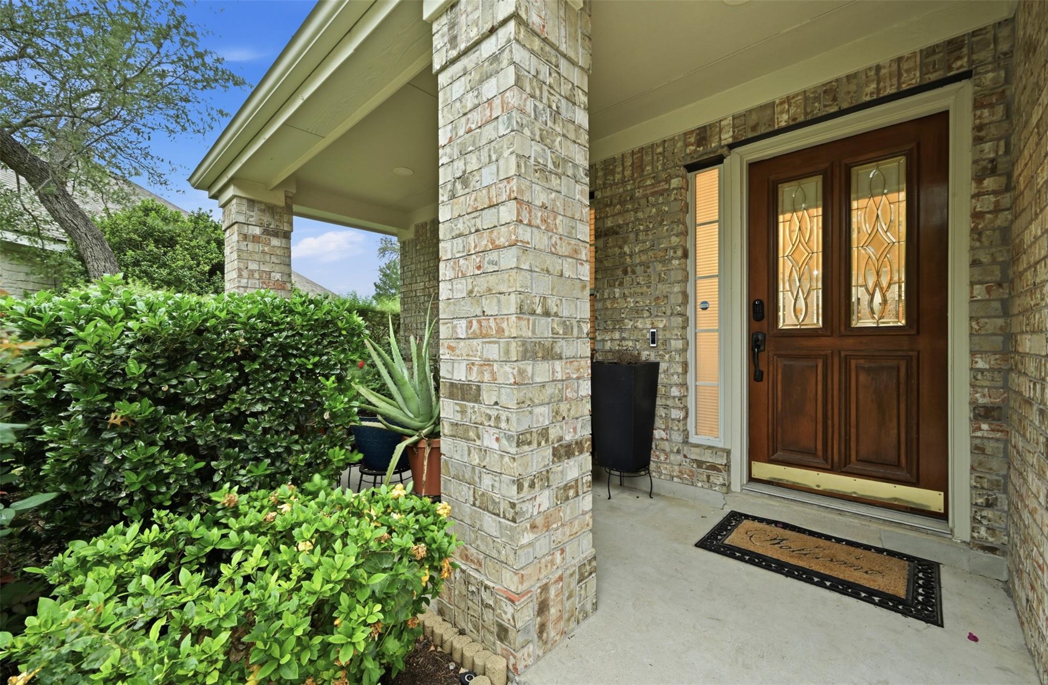 5604  Beachmont Ct, photo 3