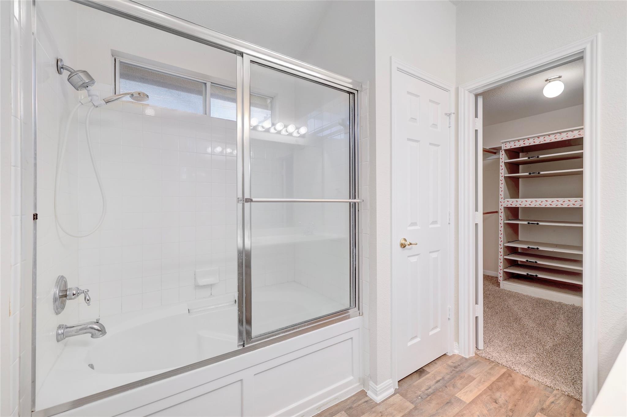 324  Avalanche Ave, photo 6